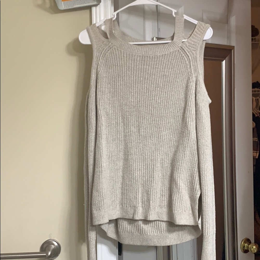 Cold shoulder Hollister sweater